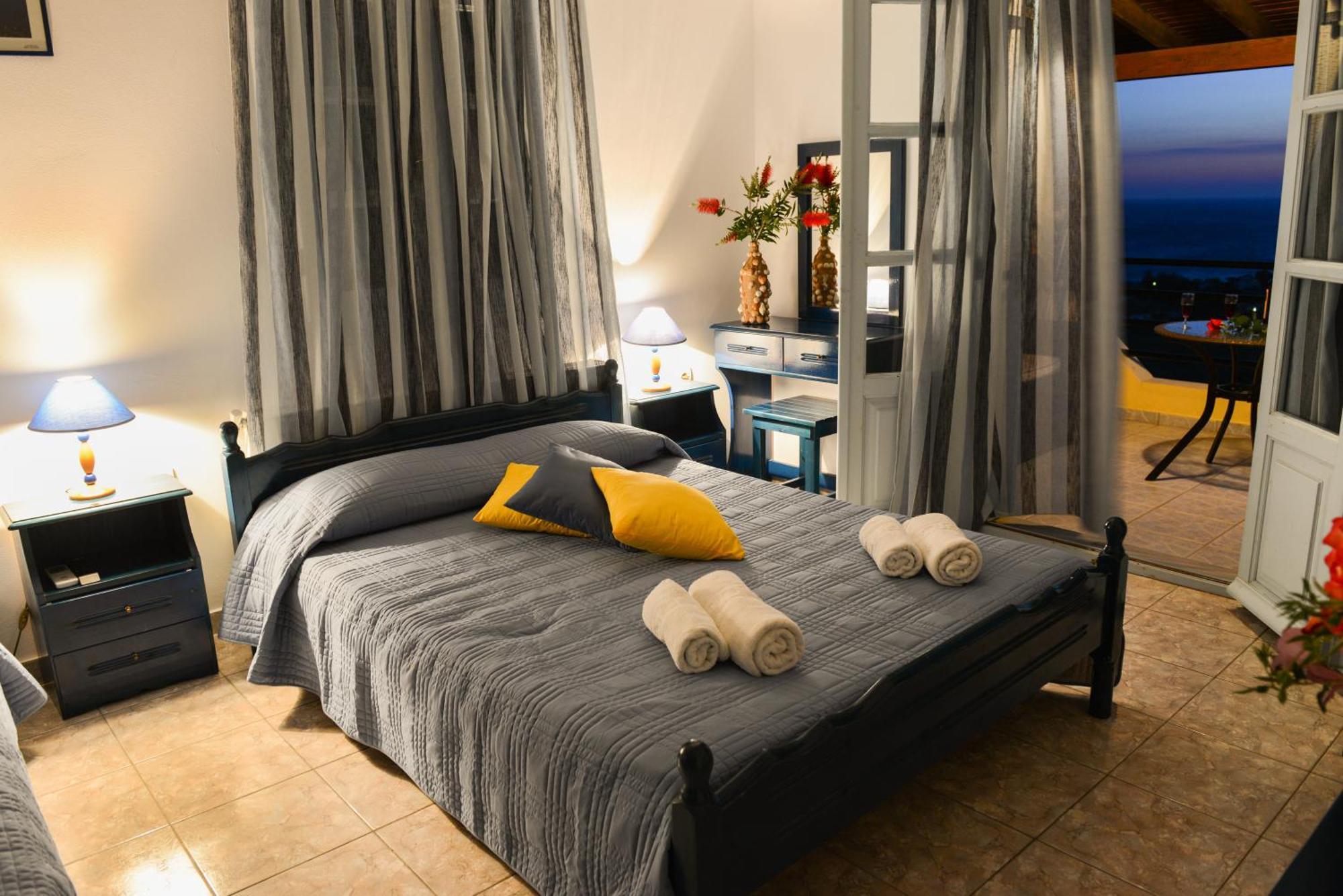 Hotel Dina - Ξενοδοχείο Ντινα Plati  Room photo